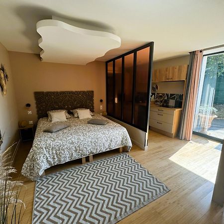 Le Dix - Classic Room - Vallabrix Proche Uzes Экстерьер фото