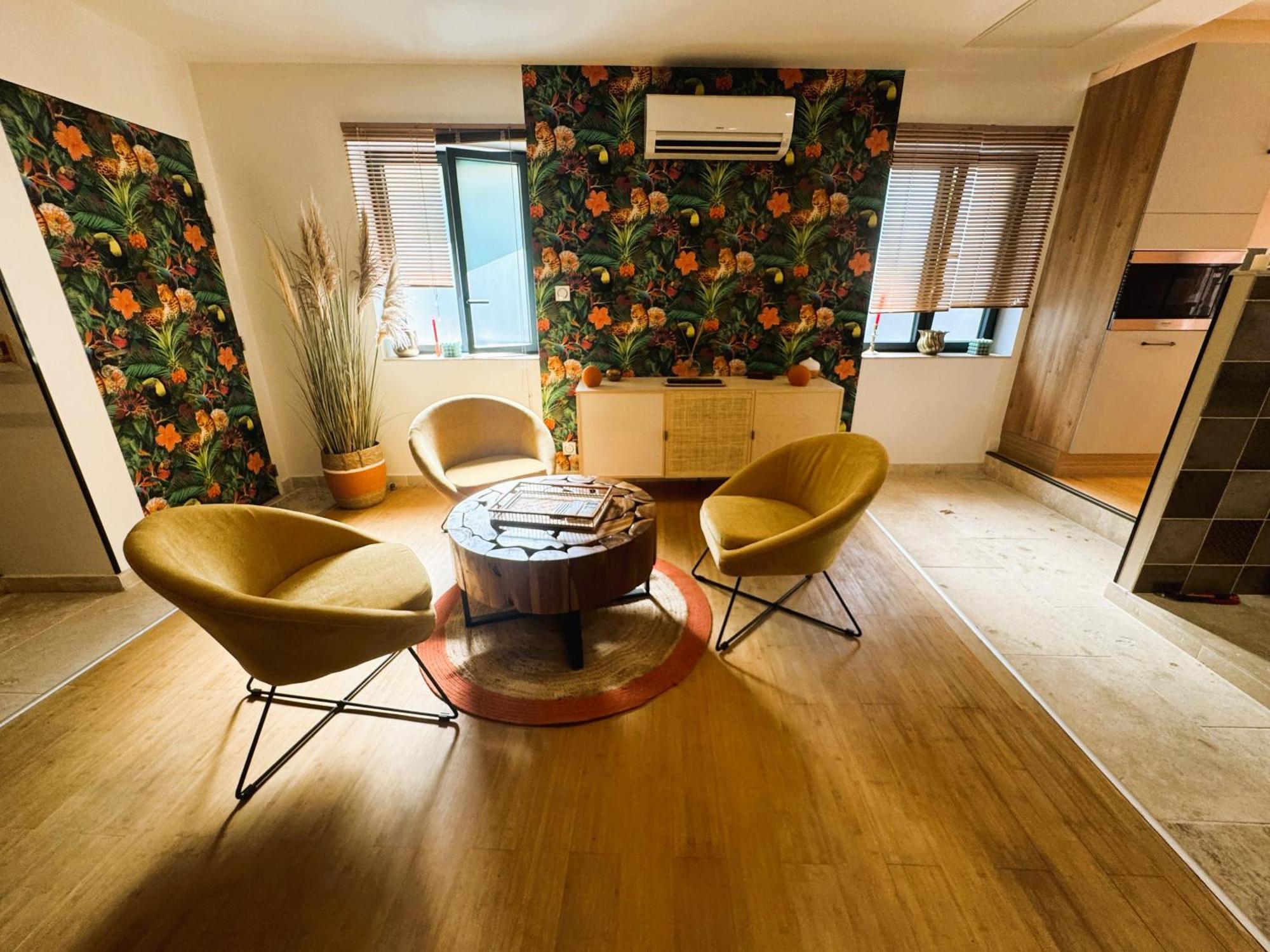 Le Dix - Classic Room - Vallabrix Proche Uzes Экстерьер фото