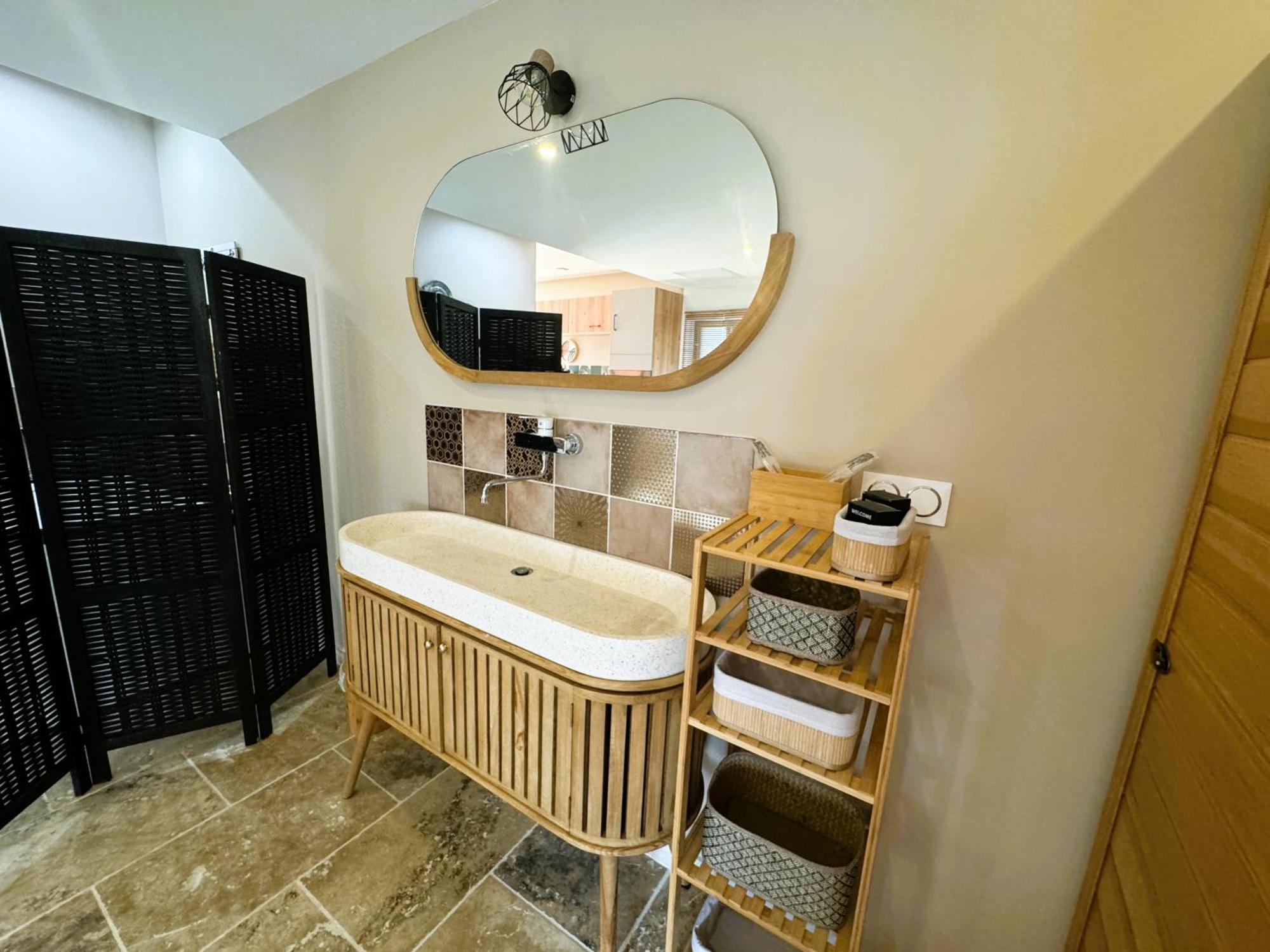 Le Dix - Classic Room - Vallabrix Proche Uzes Экстерьер фото